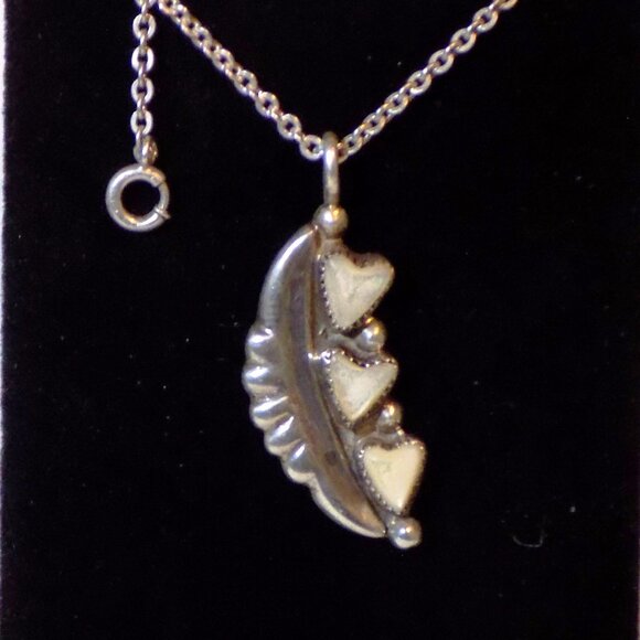 Robert Iule Zuni Sterling Silver Moonstone Hearts Pendant Necklace, Rare Design - Picture 8 of 8